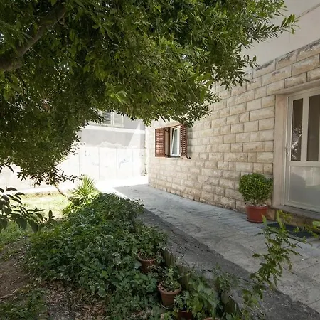 With Wifi - 16814 Apartment Split
