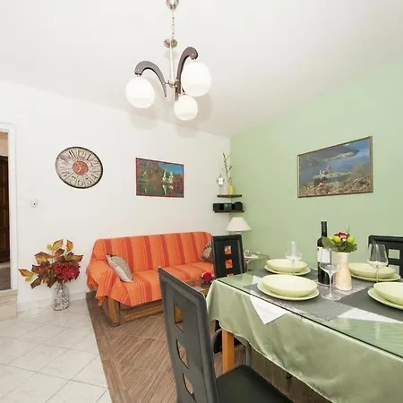 Apartment With Wifi - 16814 *