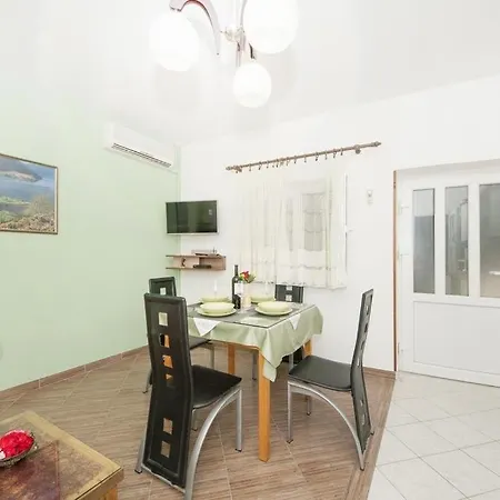 Apartment With Wifi - 16814