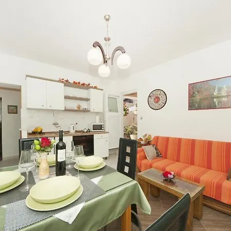 With Wifi - 16814 Apartment